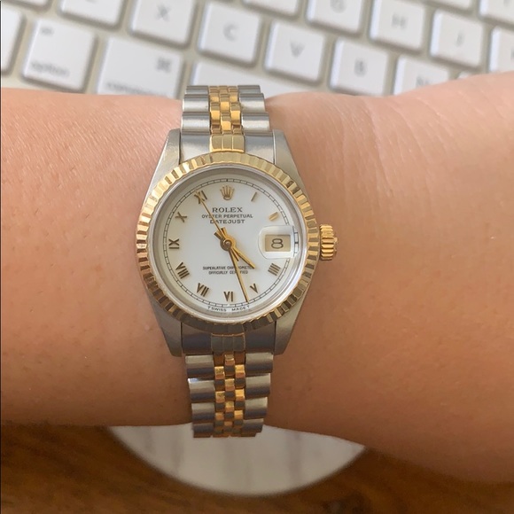 Vintage Rolex Datejust Watch - Picture 8 of 15